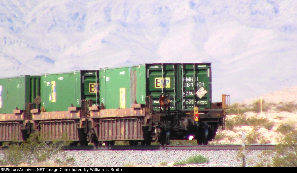 WB Unit Container Frt at Erie NV -128